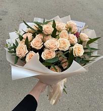 Букет Кремовые розы Латте в Тавде
