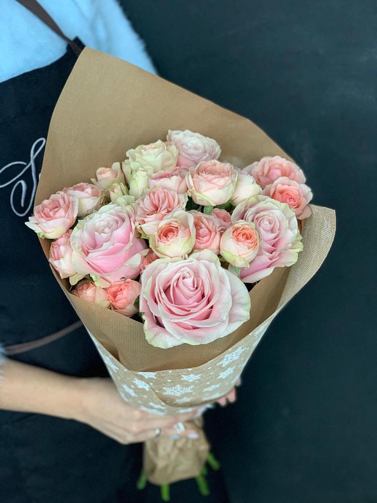 Букет цветов из: Хризантемы и Розы в Тавде