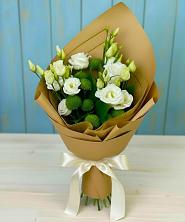 Букет цветов из:  Хризантемы и Лизиантусы в Тавде