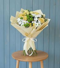 Букет цветов из:  Хризантемы и Розы в Тавде