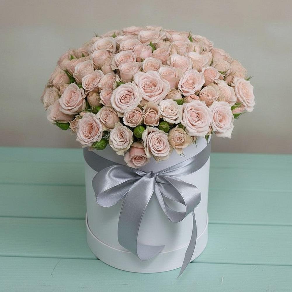 Цветочная композиция из Розы в шляпной коробке в Тавде